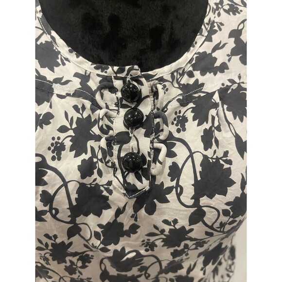 Banana Republic Blouse Top Black White Floral Print Silk V-Neck Size XS - Picture 2 of 7